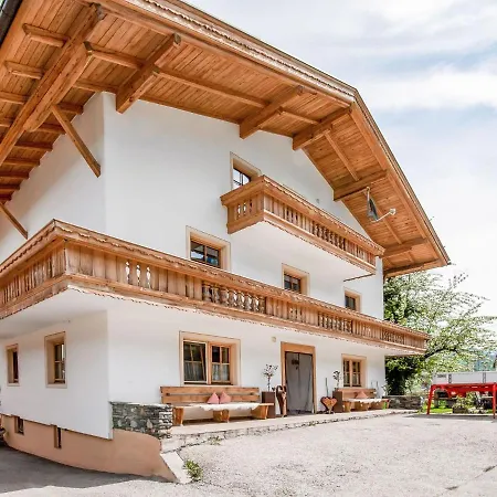 Attractive Apartment in Hainzenberg with Ski Storage Exterior foto
