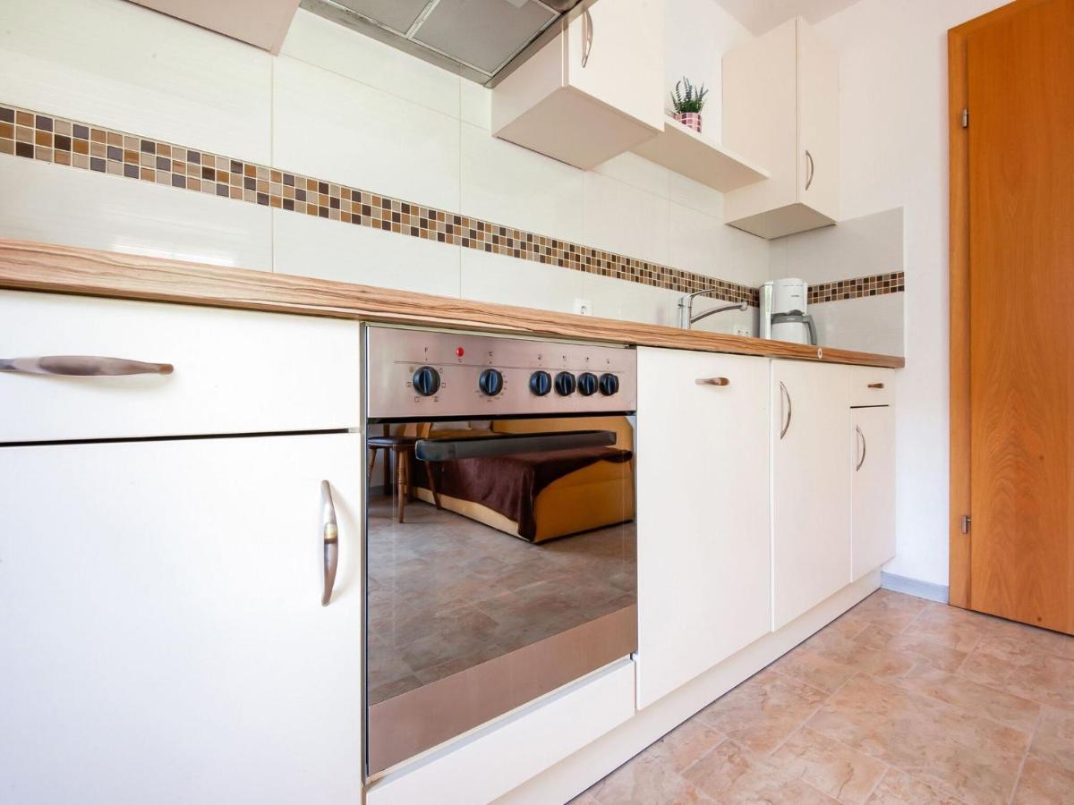 Apartment Attractive In With Storage *