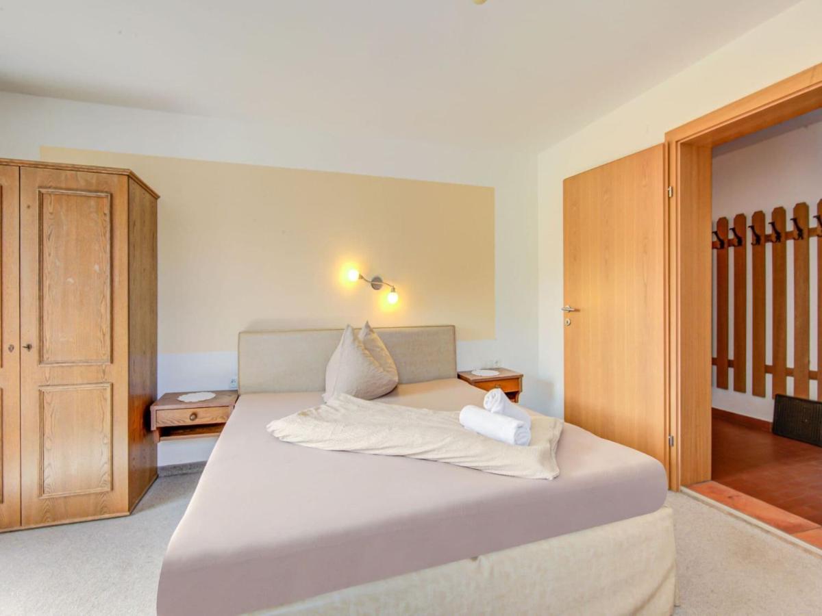 Attractive In With Storage * Hainzenberg
